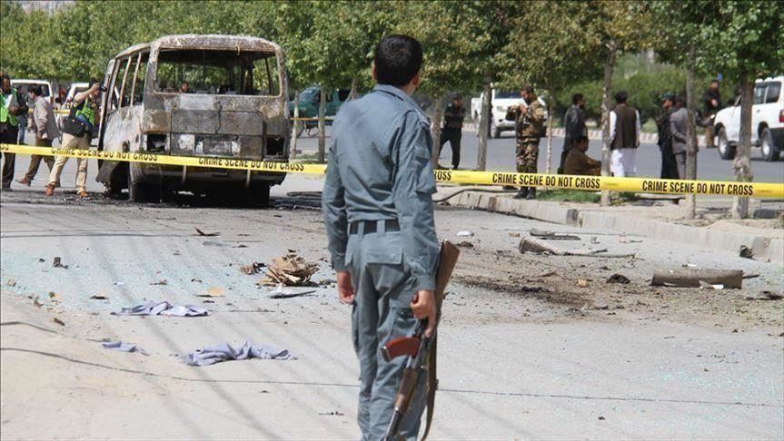10 قتلى و27 جريحًا في تفجير حافلة عسكرية شرقي أفغانستان