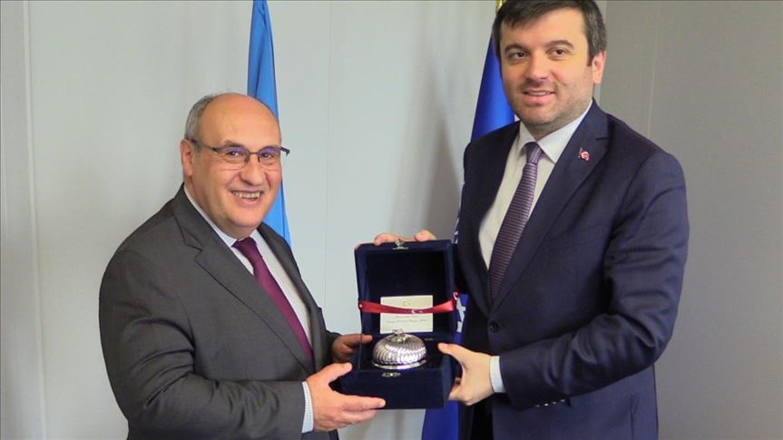 Rencontre entre Kiran et Vitorino, le DG de l'Organisation internationale pour les migrations