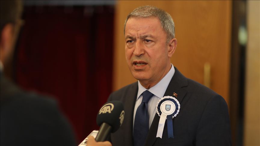 Akar: Përgatitjet për operacionin e afërt në veri të Sirisë janë "në vazhdim"
