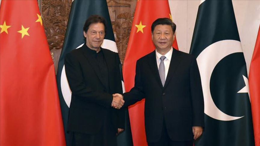 Pakistan’s premier meets Chinese president