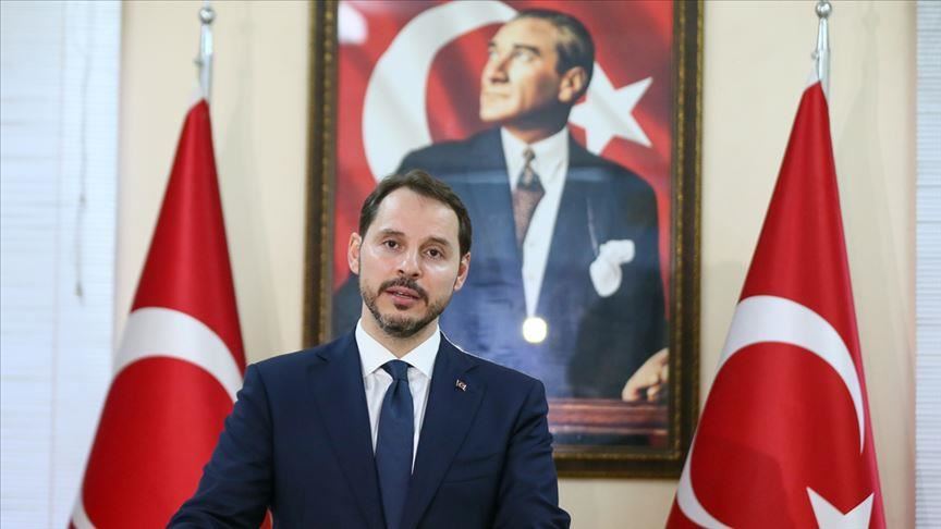 Le ministre turc du Trésor, Albayrak : le monde entier voit ceux qui ciblent les civils