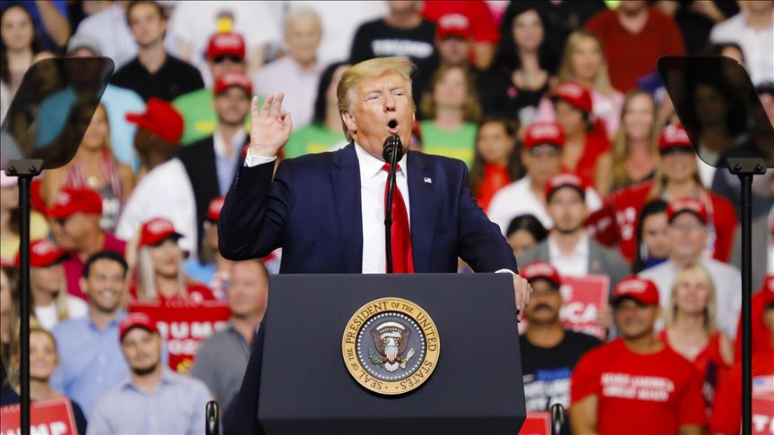 US: Trump rallies huge campaign crowd in Minnesota