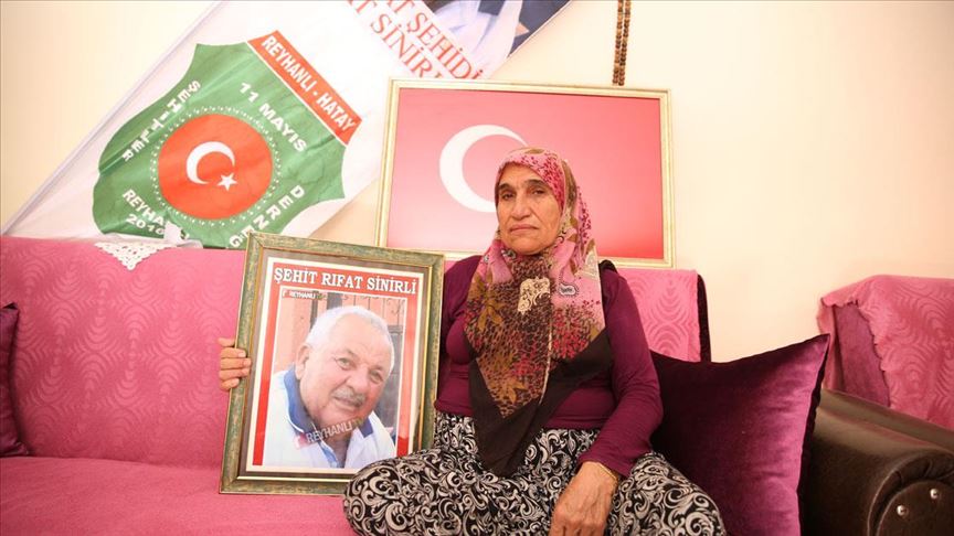 'Askerlere gece gündüz dua ediyoruz'