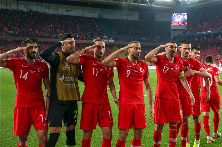 Millilerden Mehmetçiğe Galibiyet Gol Selamı 2 Millilerden tek golle büyük avantaj