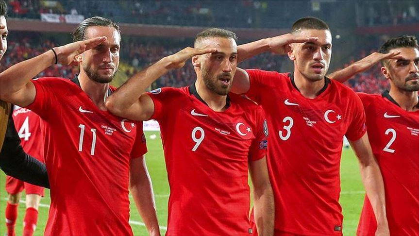 Célébration du but de la Turquie contre l'Albanie: L'UEFA dément l'ouverture d'une enquête