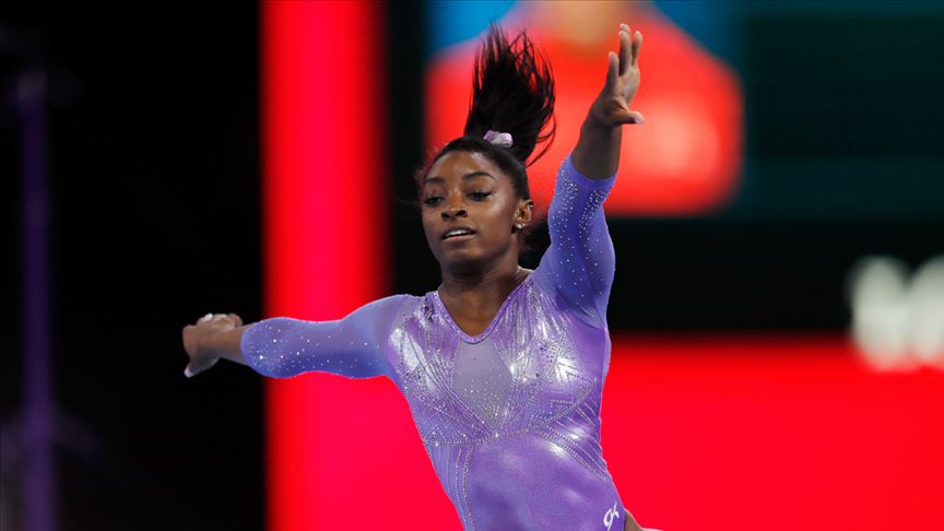 Simone Biles'ten tarihi rekor