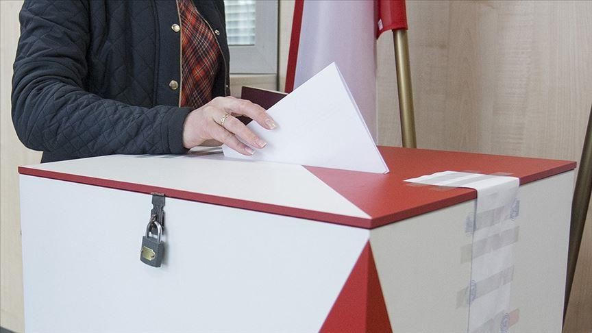 Poland: Voting starts in parliamentary elections