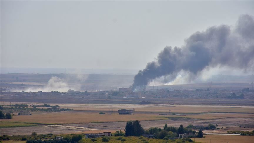 عقب قصف تركي.. تصاعد دخان من الأهداف الإرهابية شمالي سوريا