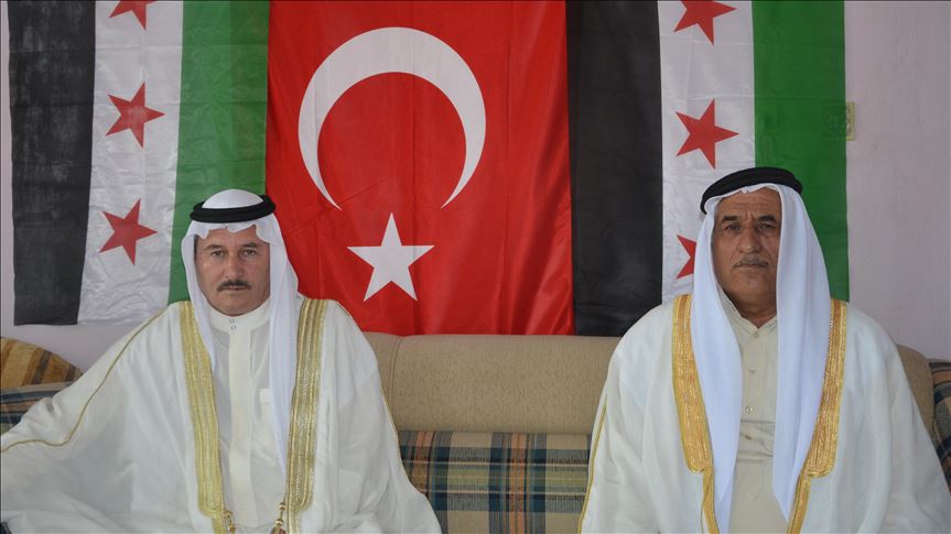 عشيرة سورية عربية تدعم "نبع السلام" التركية