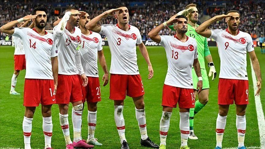 UEFA nis hetim ndaj përshëndetjes ushtarake të lojtarëve turq