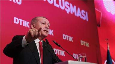 Erdogan: la falta de acción del mundo provocó la operación en Siria