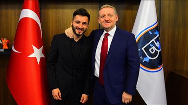 Enver Cenk Şahin'e Medipol Başakşehir sahip çıktı