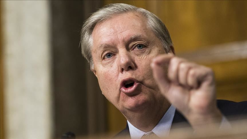 Graham insults Trump's manners in tweet