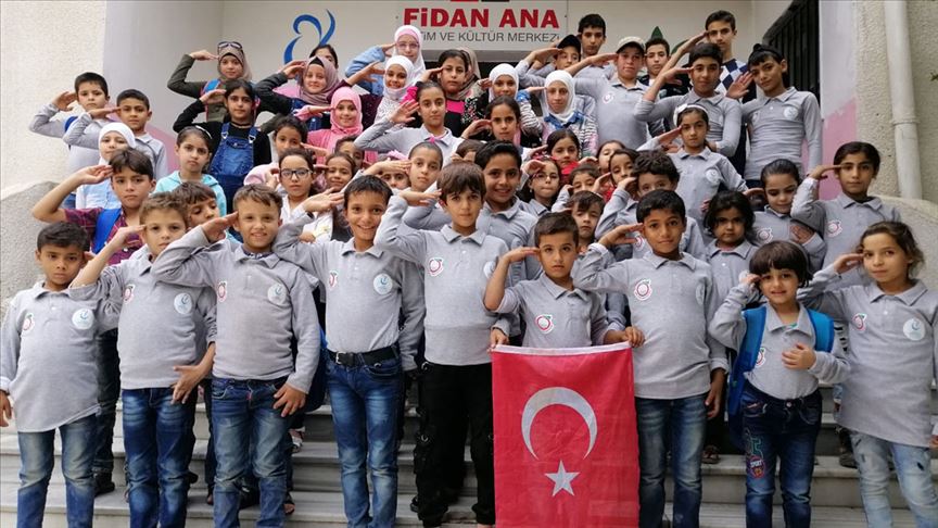 Afrinli yetimlerden mesaj: Korkmayın, Türk askeri ve Milli Ordu sizi kurtarır