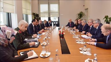دیدار کالین با لاورنتیف