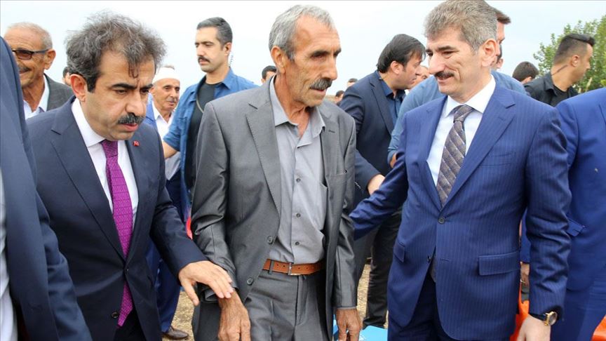 Terör örgütünün elinden kurtardığı oğlunu evlendirdi