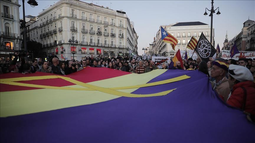 Espagne : Les manifestations en Catalogne se poursuivent pour la quatrième journée consécutive