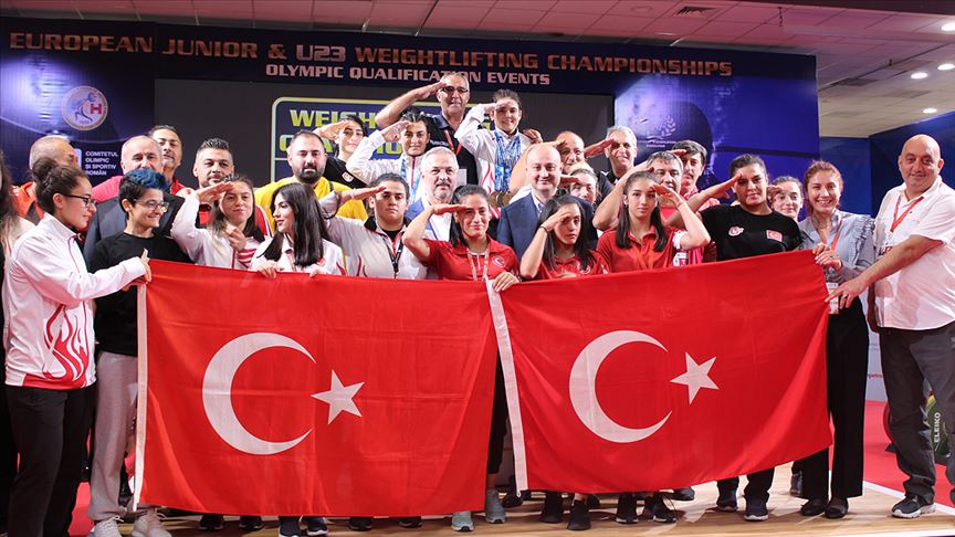 Ayşegül Çakın'dan Avrupa şampiyonluğu