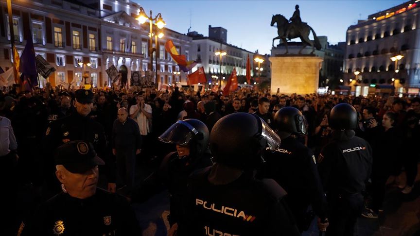 Katalonya'daki gösteriler İspanya geneline yayılıyor