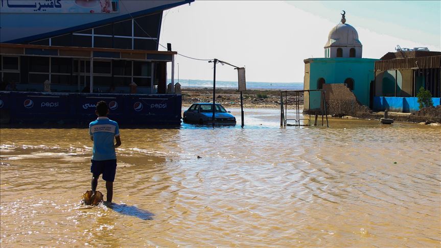Fuertes lluvias e inundaciones dejan 19 muertos en Egipto