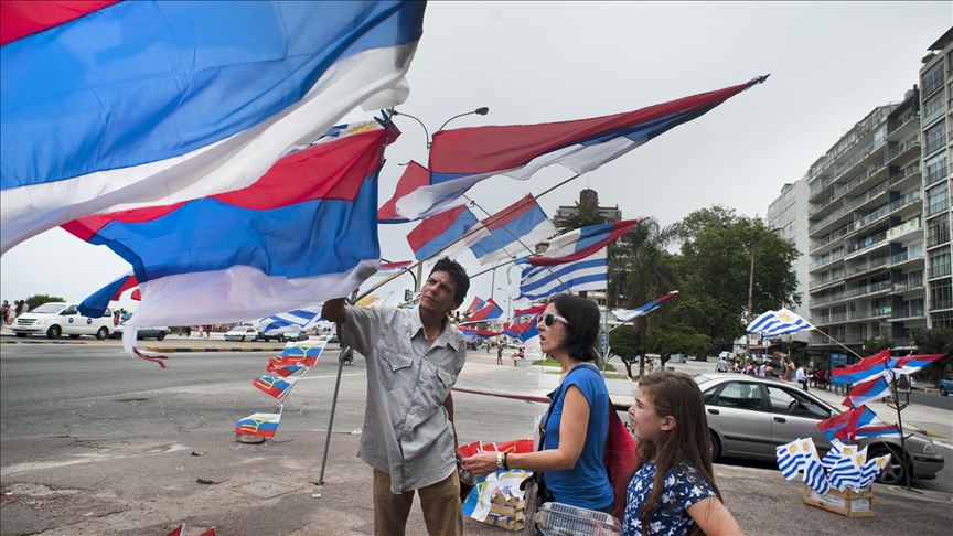 Who will win Uruguay's presidential election on Sunday?