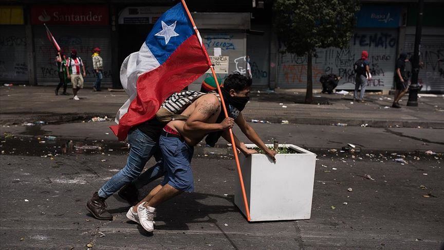 Death toll rises to 19 in Chile protests