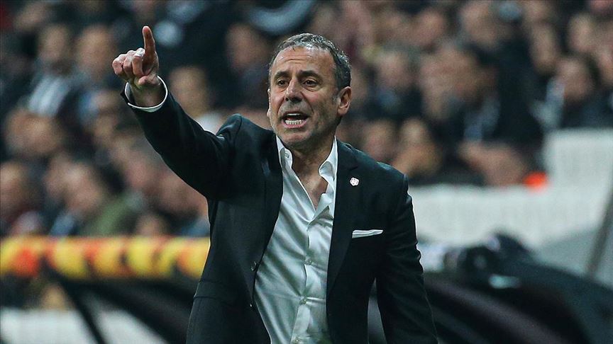 Beşiktaş Teknik Direktörü Avcı: Taraftarların desteği sürdükçe coşku artacak