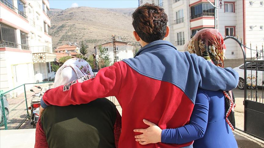 Ablasinin Sikayetiyle Uyusturucudan Kurtuldu