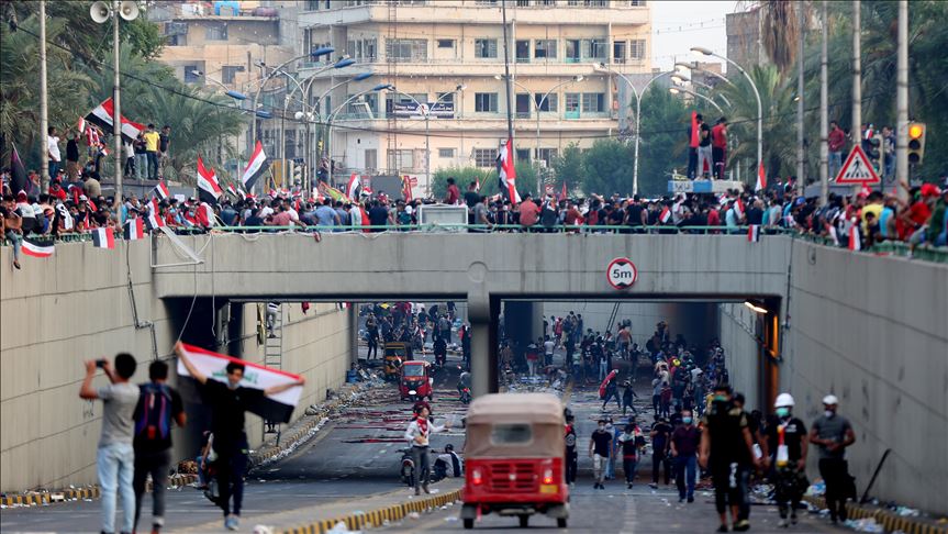 العراق.. 10 قتلى إثر محاولة فض اعتصام في كربلاء