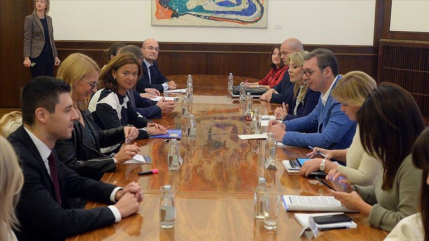 Susret Vučić – Fajon: Srbija se zalaže za mir i stabilnost u regionu