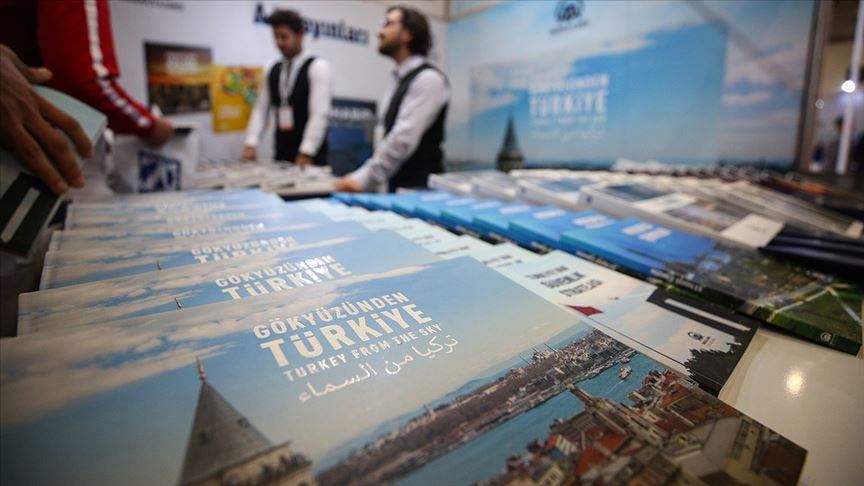 Anadolu Agency's feature book at fair in 3 languages