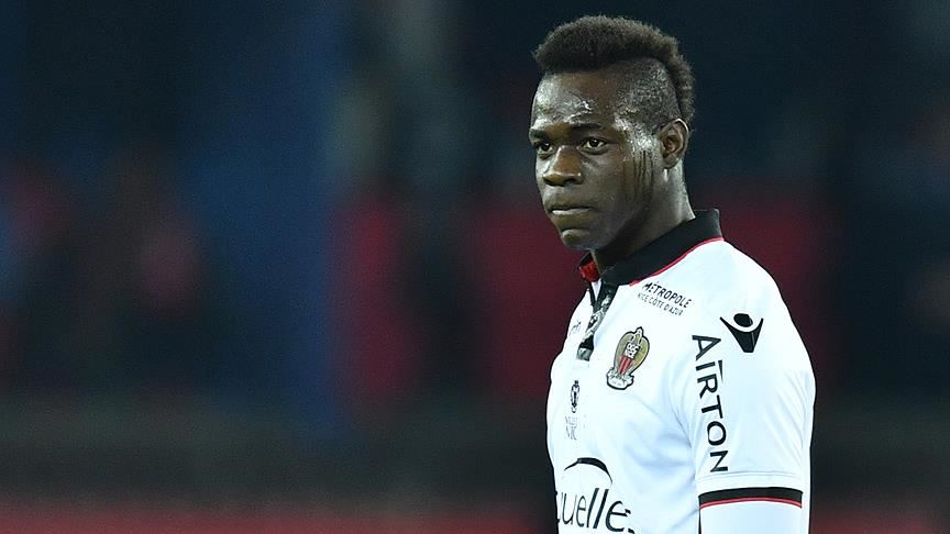 İtalyan futbolundaki ırkçılığın son kurbanı Balotelli oldu