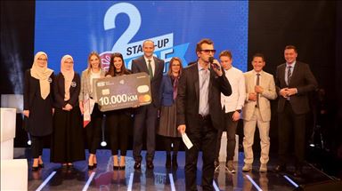 Pobjednice SBF Start-up Challengea: Studentice iz Čitluka pokrenule školu matematike