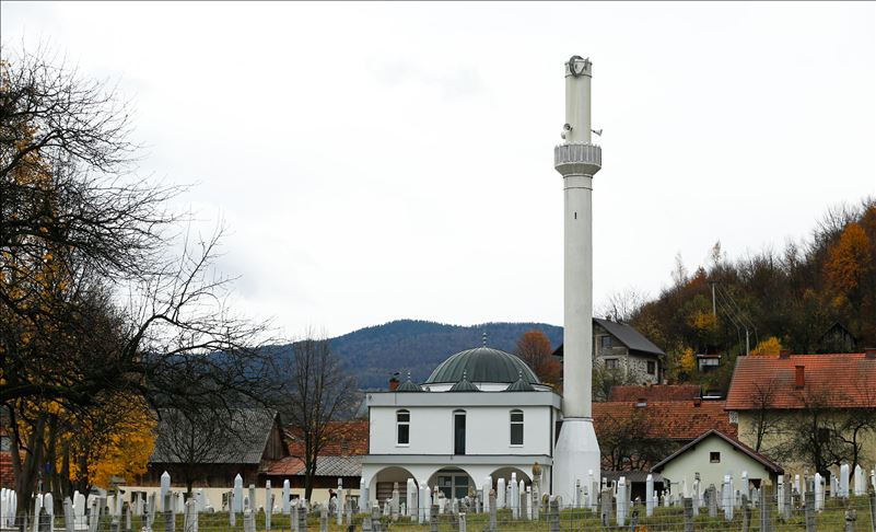 Grivići kod Hadžića: Krov munare pao 10 minuta prije dolaska vjernika na večernju molitvu