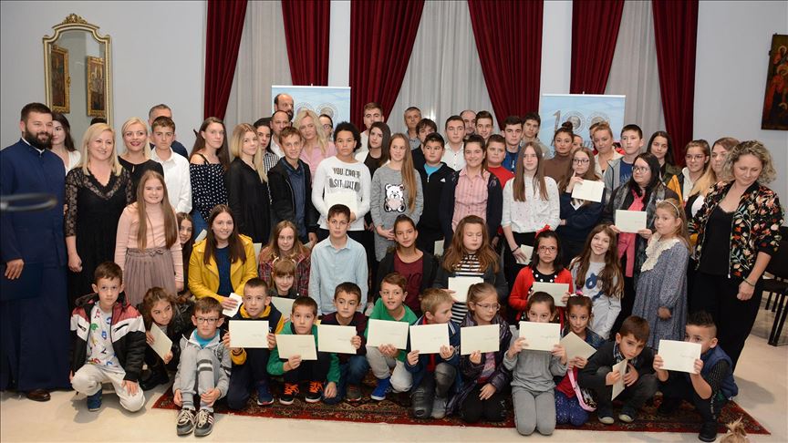 Mostar: Dodjelom 75 stipendija, zatvorene 100. jubilarne Šantićeve večeri poezije