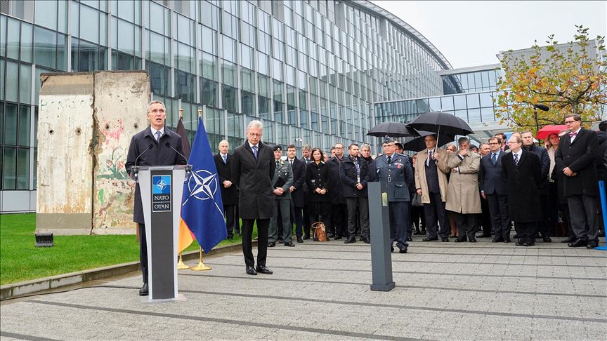 NATO commemorates fall of Berlin Wall