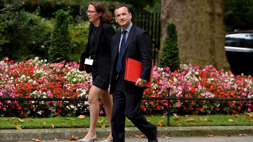 UK: Welsh secretary resigns over rape trial allegations