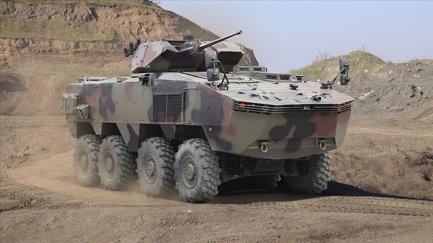 Турецкая Otokar наращивает производство бронемашин 8x8