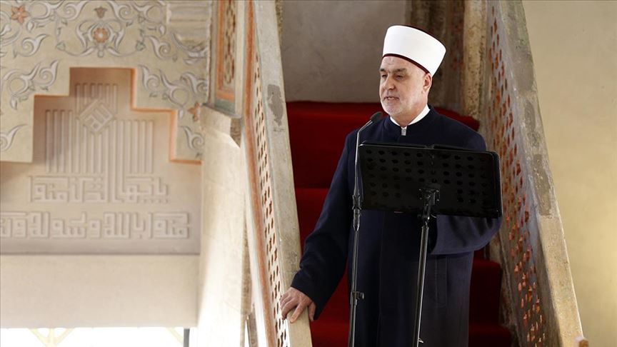 Kavazović: Svi smo mi muhadžiri, hiljade onih koji pored nas prolaze naša su kušnja i životni ispit