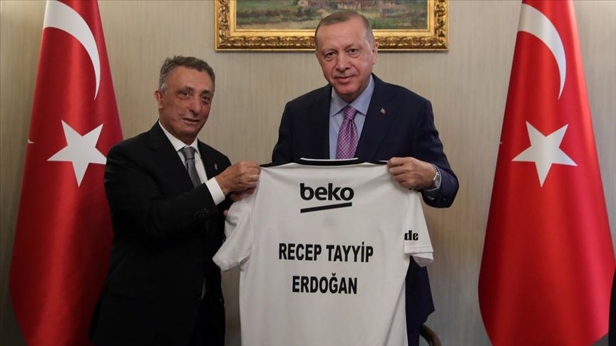 cumhurbaskani erdogan besiktas kulubu