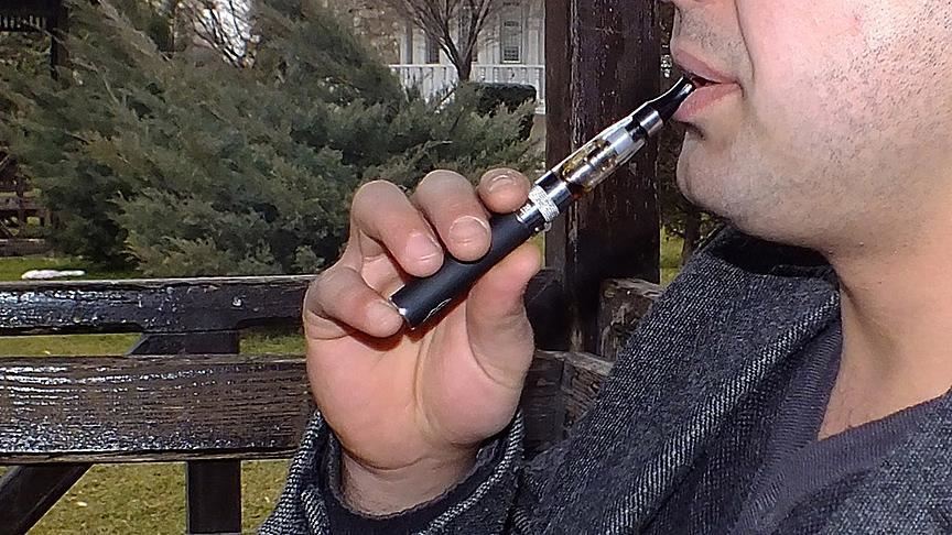 Zbulohet shkaku i sëmundjeve të cigares elektronike në SHBA