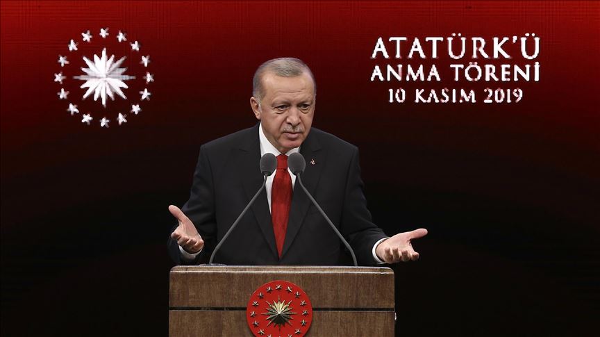 Erdogan conmemora al fundador de la República de Turquía