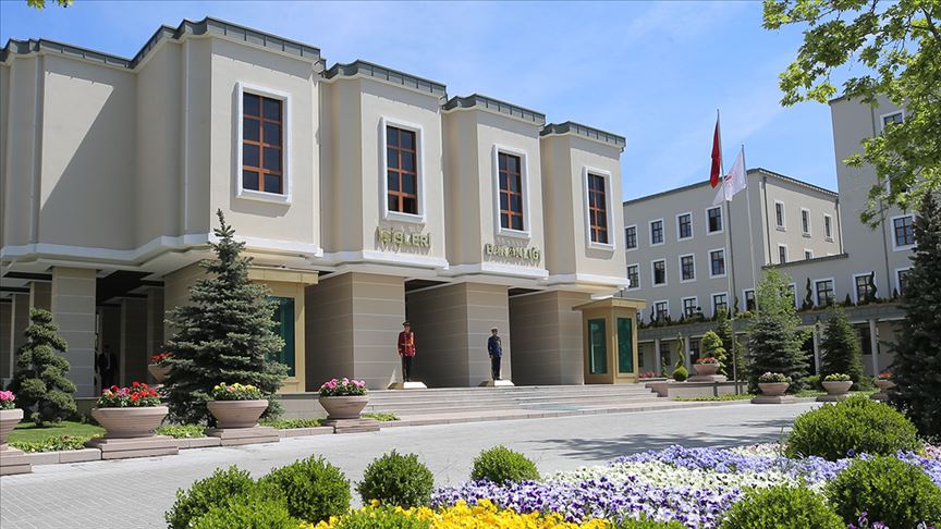 Yabancı terörist savaşçılar ülkelerine gönderilmeye başlandı