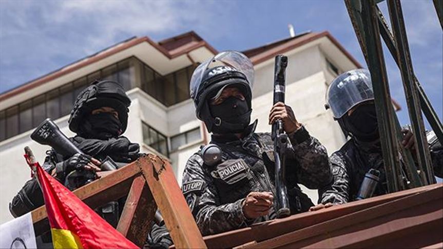 Renuncia el comandante general de la Policía en Bolivia