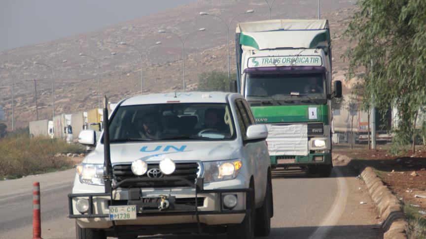 ООН направила в Сирию 35 грузовиков с гумпомощью