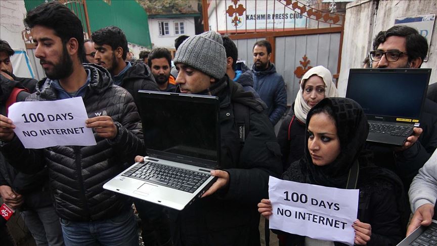 Kashmir marks 100th day of communications blockade