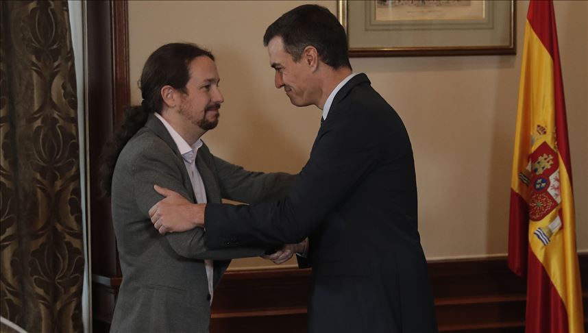 Acuerdo entre Sánchez y Podemos, un gobierno de retazos en una España sin unidad