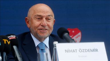Nihat Özdemir, hakemlerin daha iyiye gideceğine inanıyor