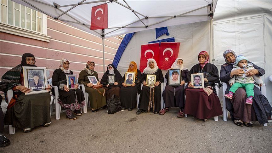 Turkey: Families protesting PKK seek global support