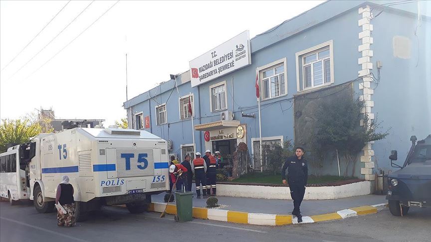 Градоначалници на четири општини во југоисточна Турција разрешени поради поддршка на тероризмот